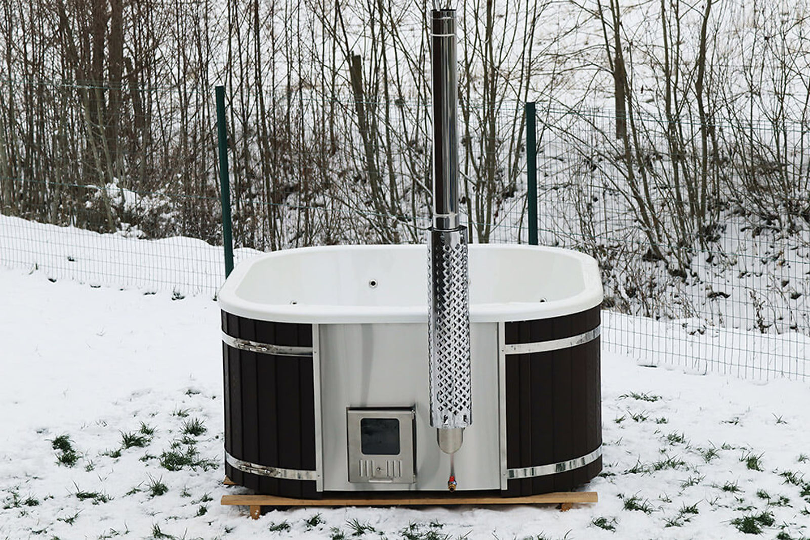 bain scandinave, hot tub, baignoire nordique bois, jacuzzi nordique